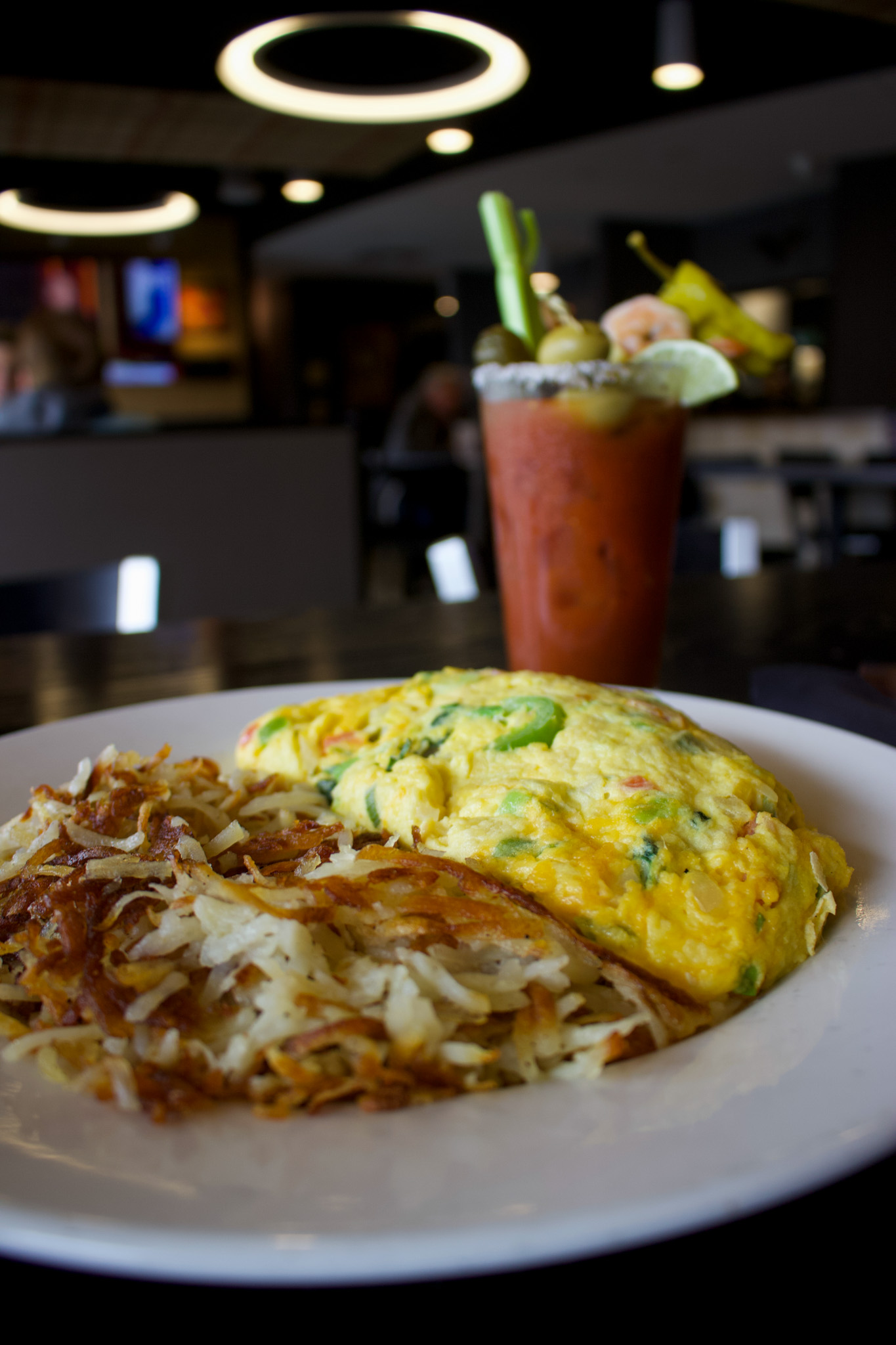 omelet with hashbrown